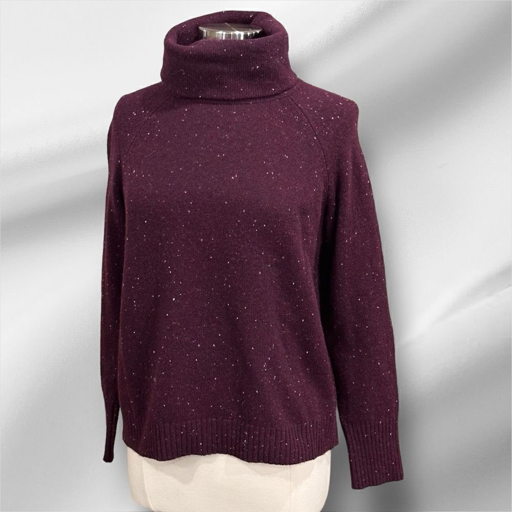C&C CALIFORNIA Women’s Turtleneck Speckled Sweater in the Size Large